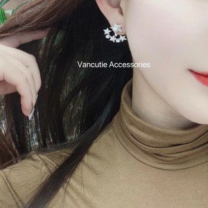 Bling Bling Star Ear Jacket